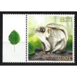 Estonia 2022, Wiewiórka polatucha. Margines, liść **