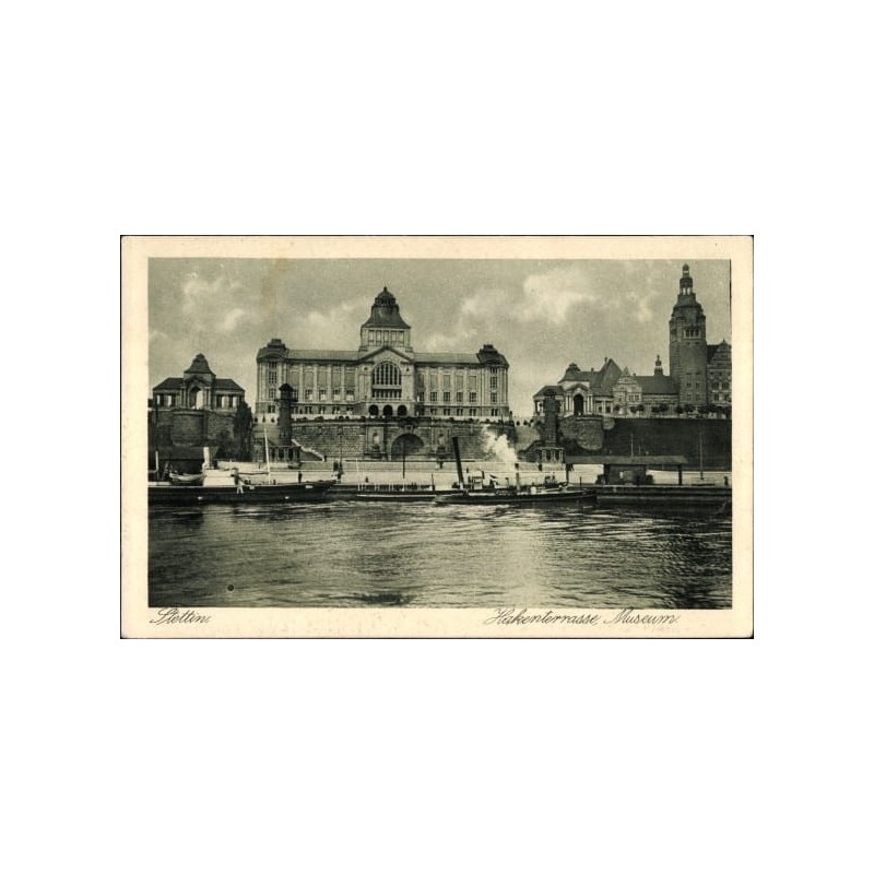 Szczecin, Wały Chrobrego, Hakenterrasse. Muzeum Narodowe. Bez obiegu